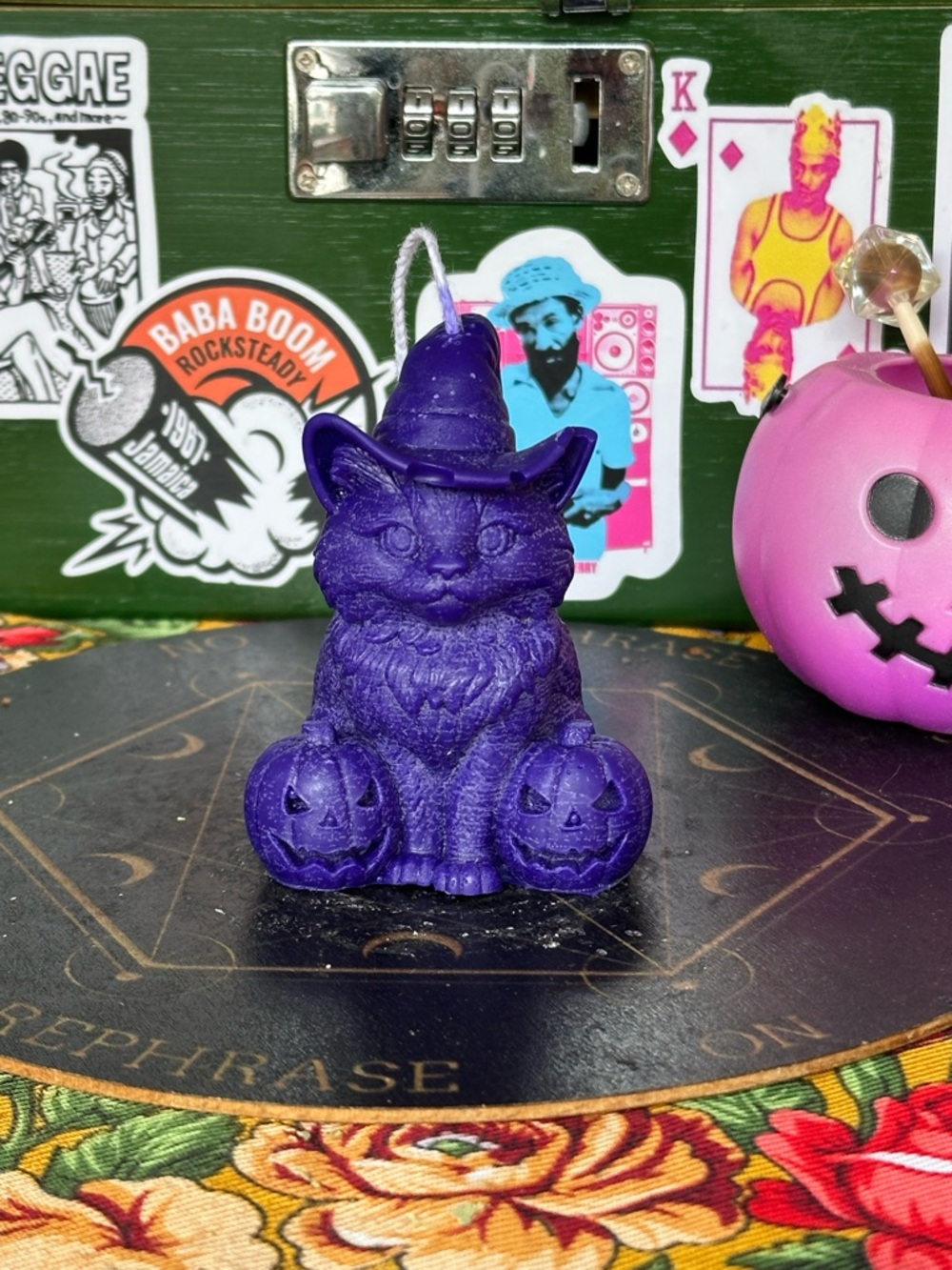 Midnight Pumpkin Familiar Cat Candle